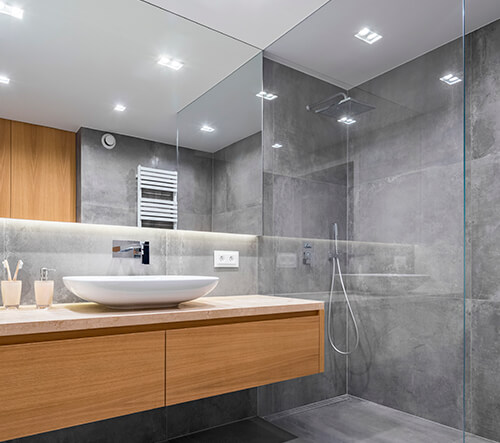 Waschbecken / Dusche